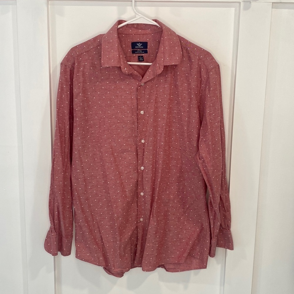 DOCKERS button down dotted shirt